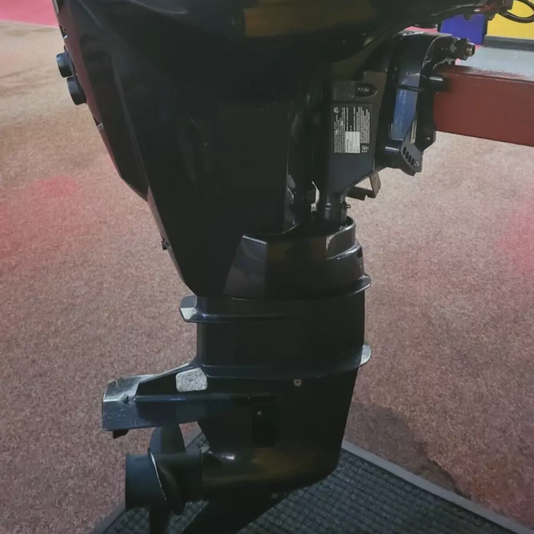 Approved Used: Evinrude ETEC 25hp Outboard Motor, Pull Start, Tiller Control, Long Shaft