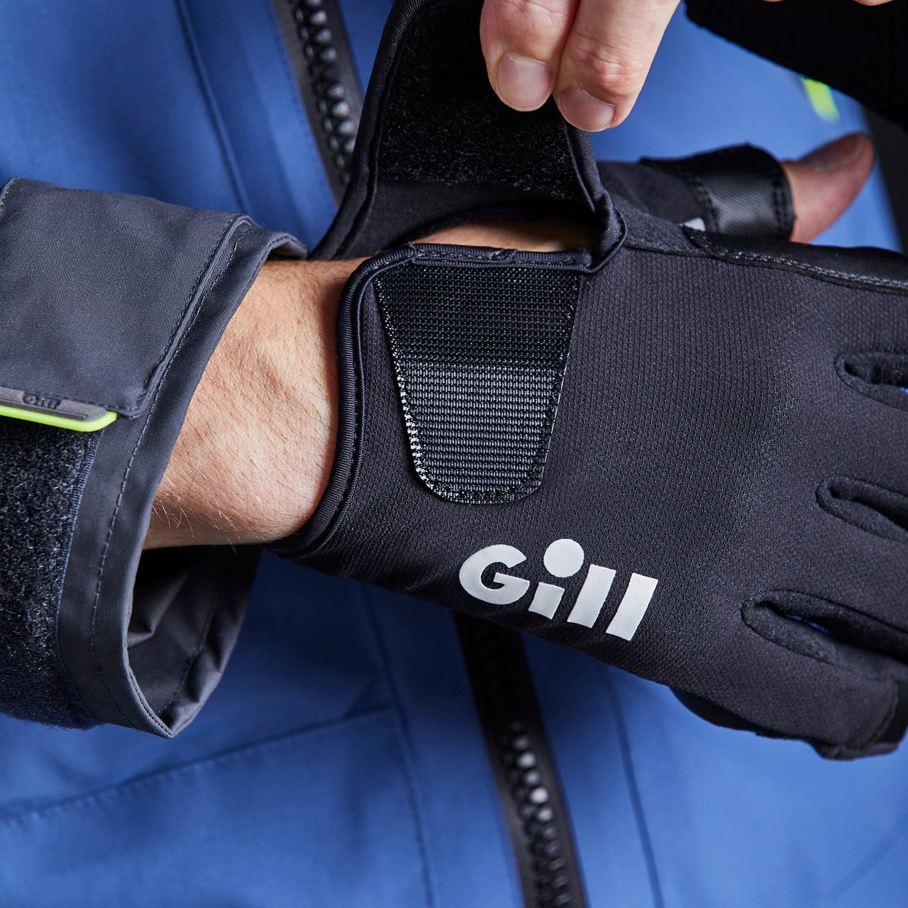 Gill Championship Gloves Short Finger Black