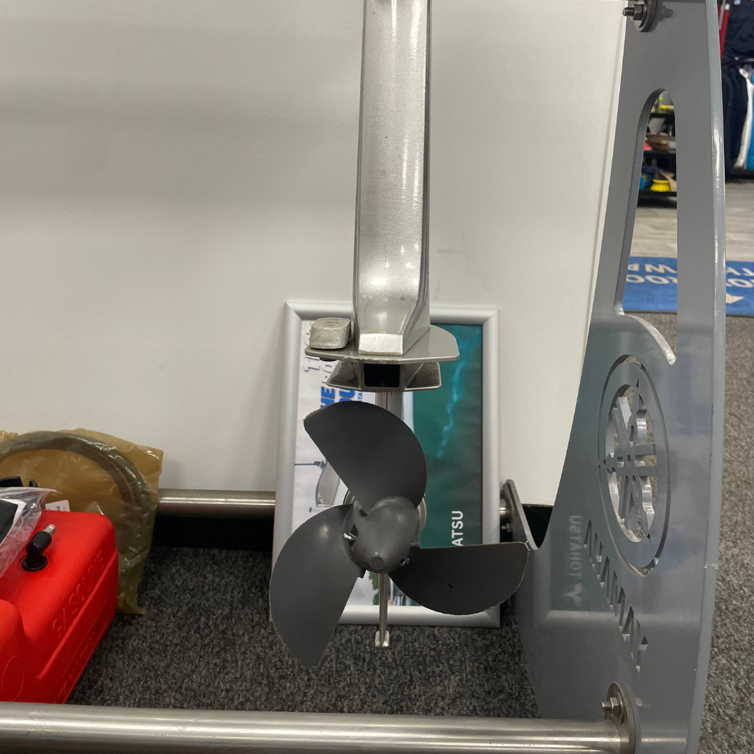 Approved Used: Honda 2HP Outboard Engine, 4-Stroke, Short Shaft, Pull Start, Tiller