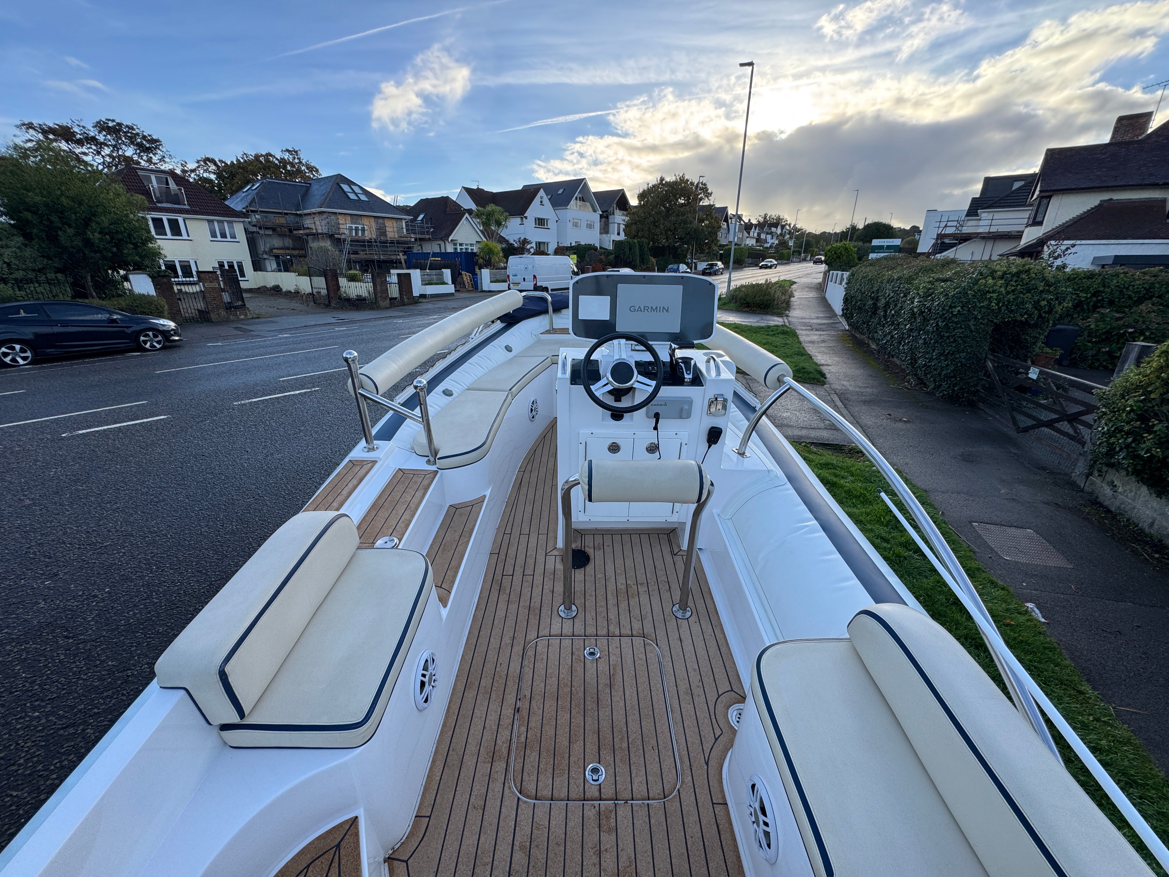 19ft 2022 Novurania LX 600