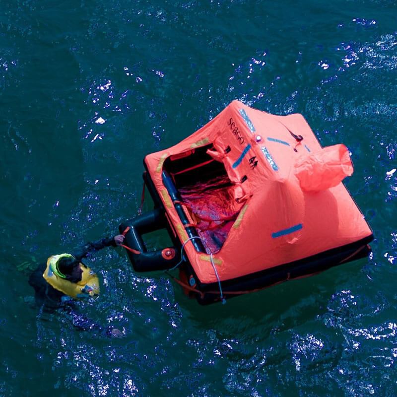 Your Guide to Selecting the Right Liferaft
