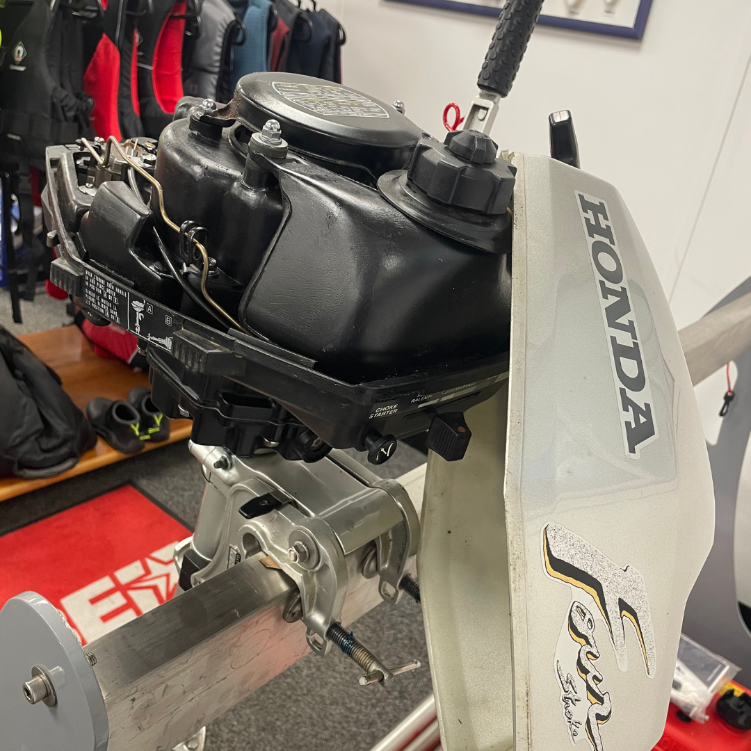 Approved Used: Honda 2HP Outboard Engine, 4-Stroke, Short Shaft, Pull Start, Tiller