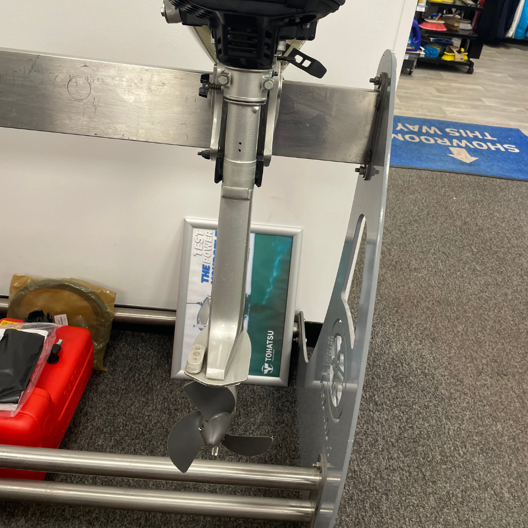 Approved Used: Honda 2HP Outboard Engine, 4-Stroke, Short Shaft, Pull Start, Tiller