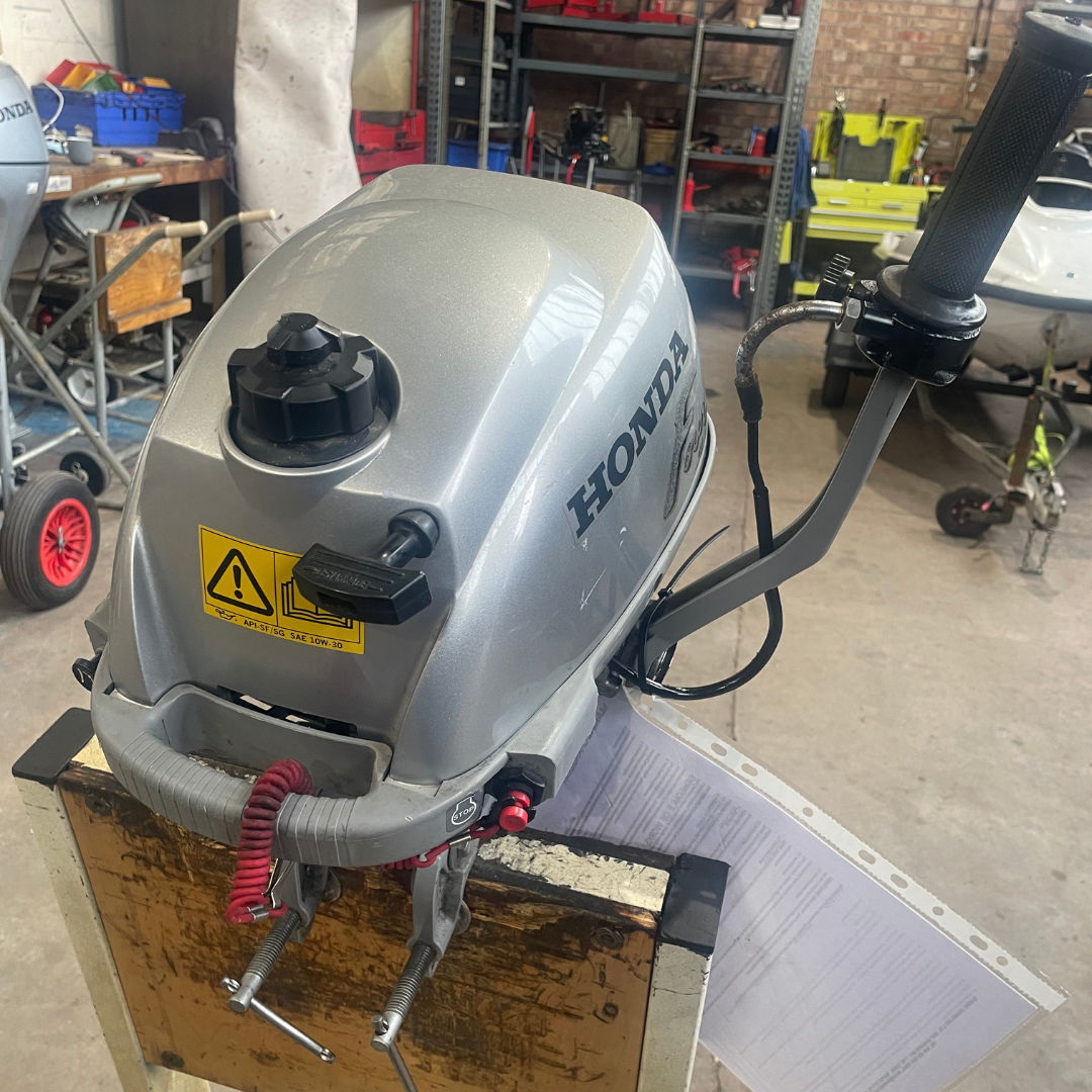 Approved Used: Honda 2HP Outboard Engine Short Shaft