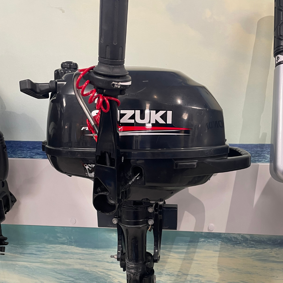 Approved Used: Suzuki DF2.5HP Outboard Engine, 4-Stroke, Short Shaft, Pull Start, Tiller