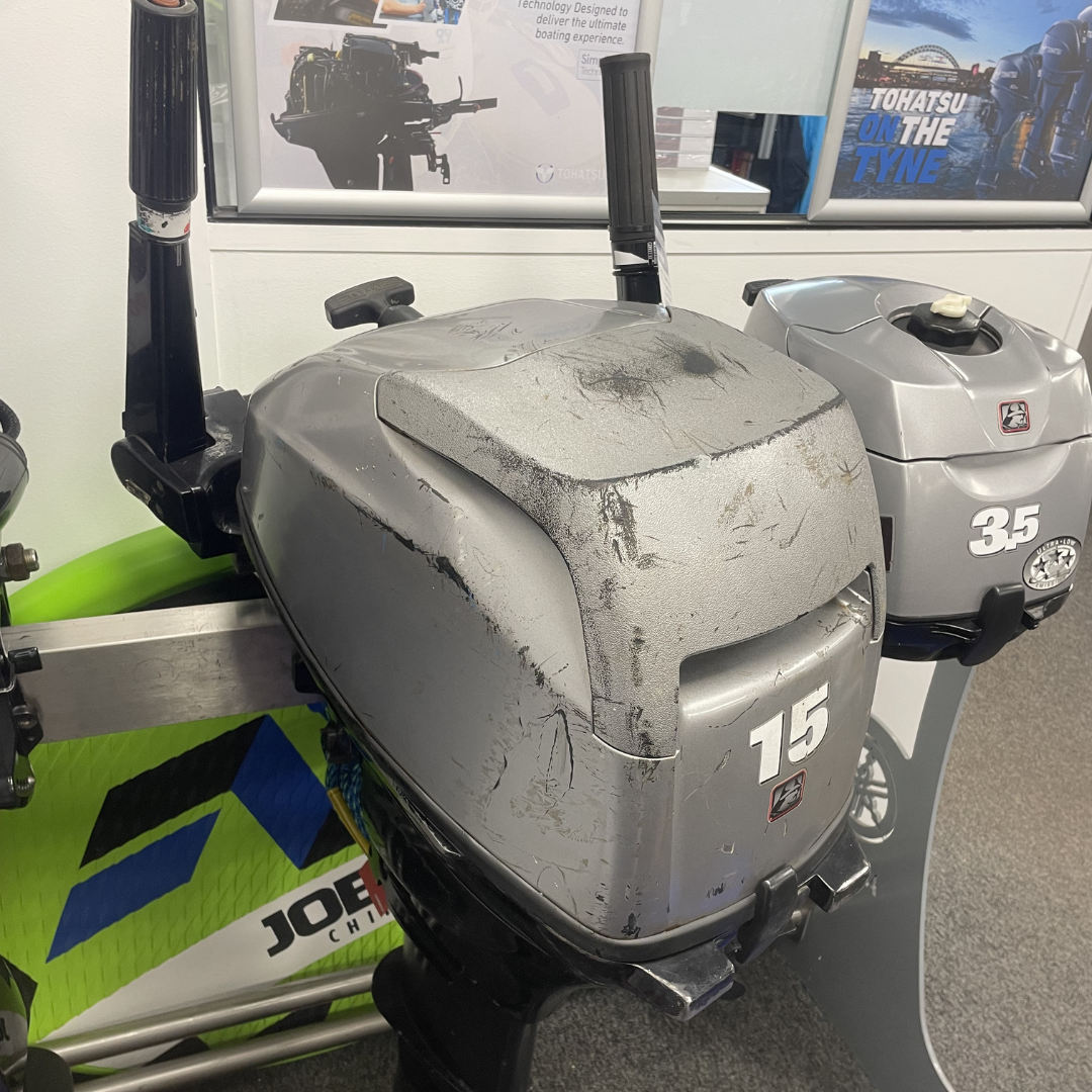 Approved Used: Mariner 15HP Outboard Engine, 4-Stroke, Long Shaft, Pull Start, Tiller