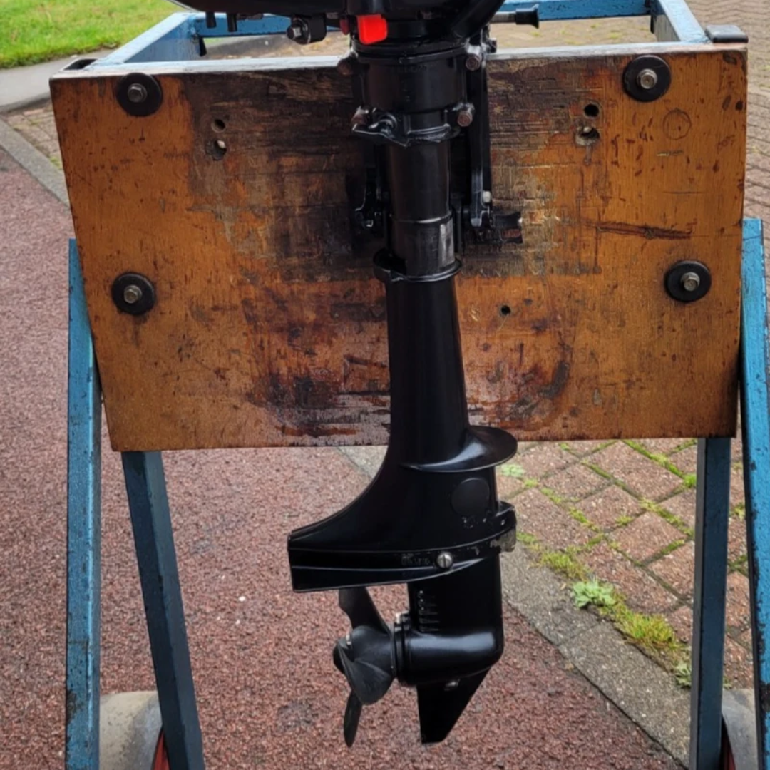 Approved Used: Mariner F3.5hp Outboard Motor, 4-Stroke, Short Shaft, Pull Start, Tiller