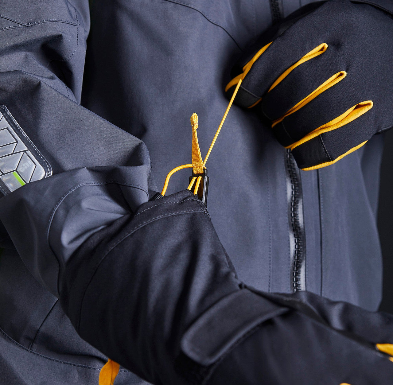 Helmsman Gloves Black