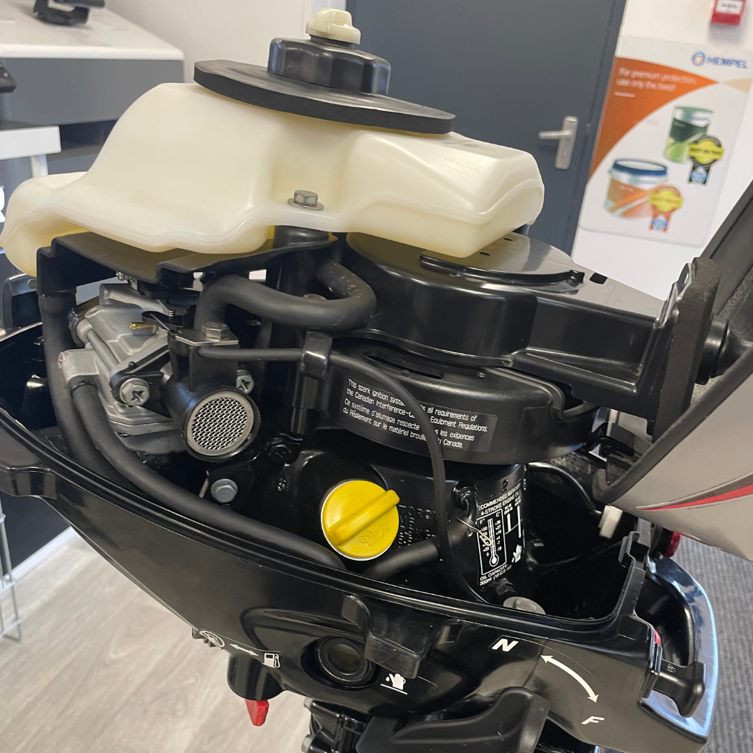 Approved Used: Mariner 3.5HP Outboard Engine, 4-Stroke, Short Shaft, Pull Start, Tiller