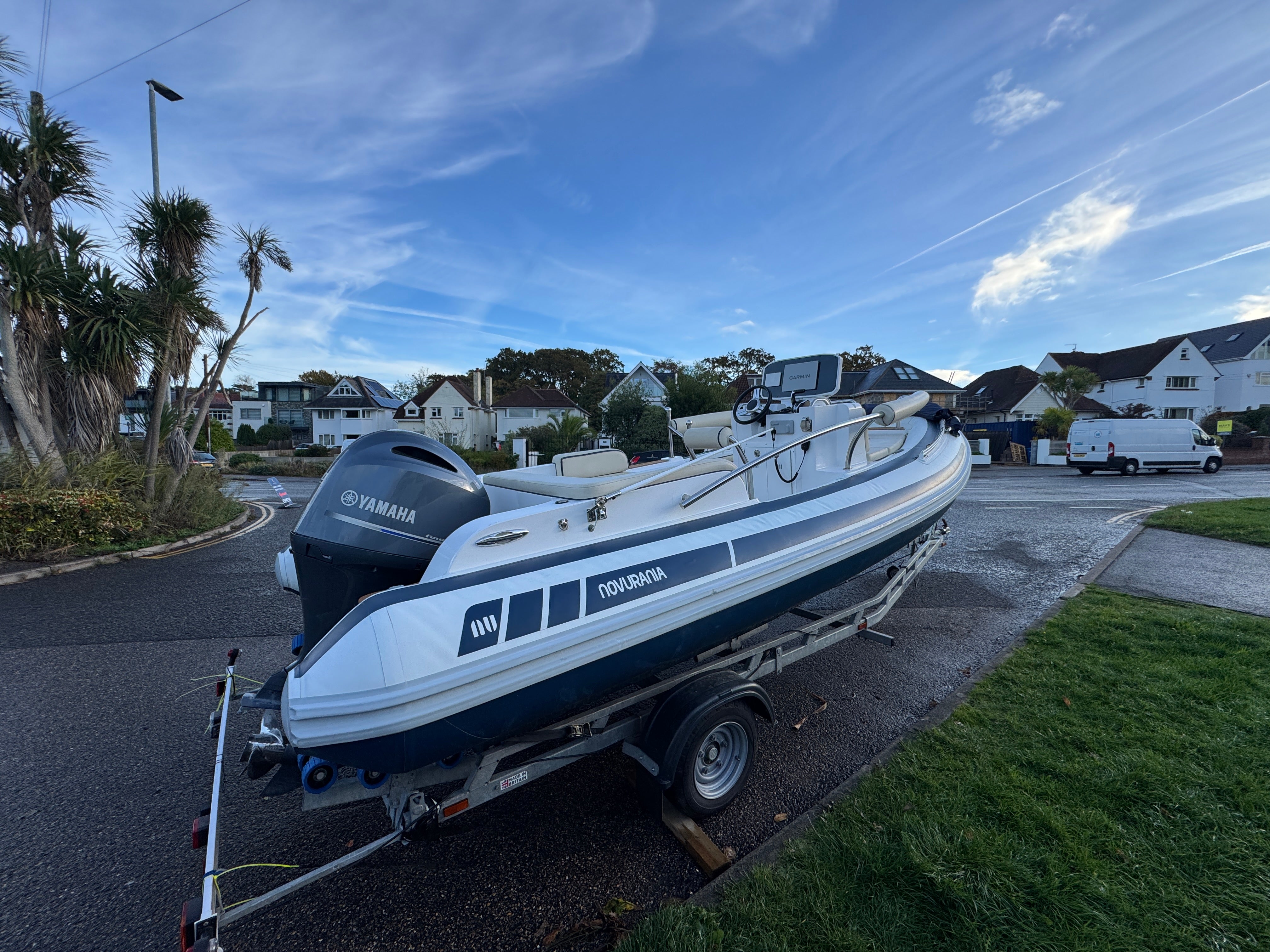 19ft 2022 Novurania LX 600