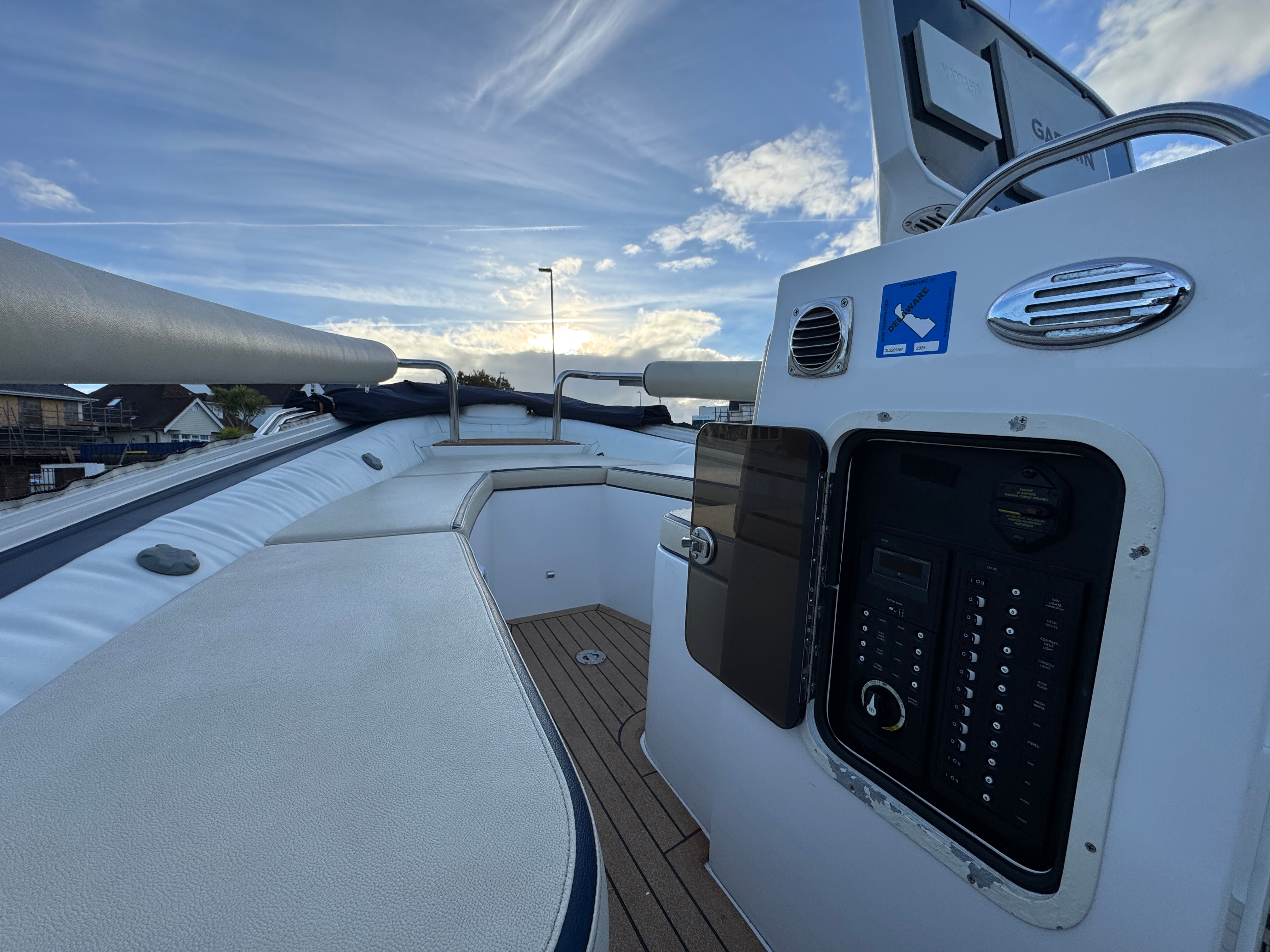 19ft 2022 Novurania LX 600