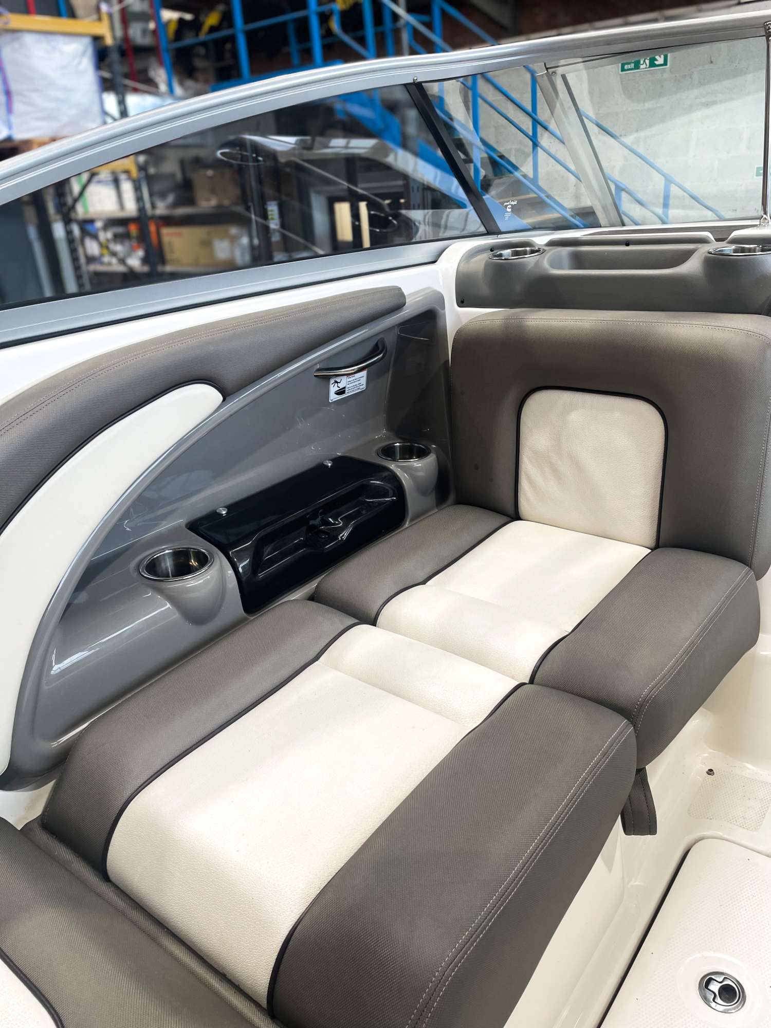 242 Limited S 2011 - High-Performance Jet Boat | Low Hours & Trailer Included