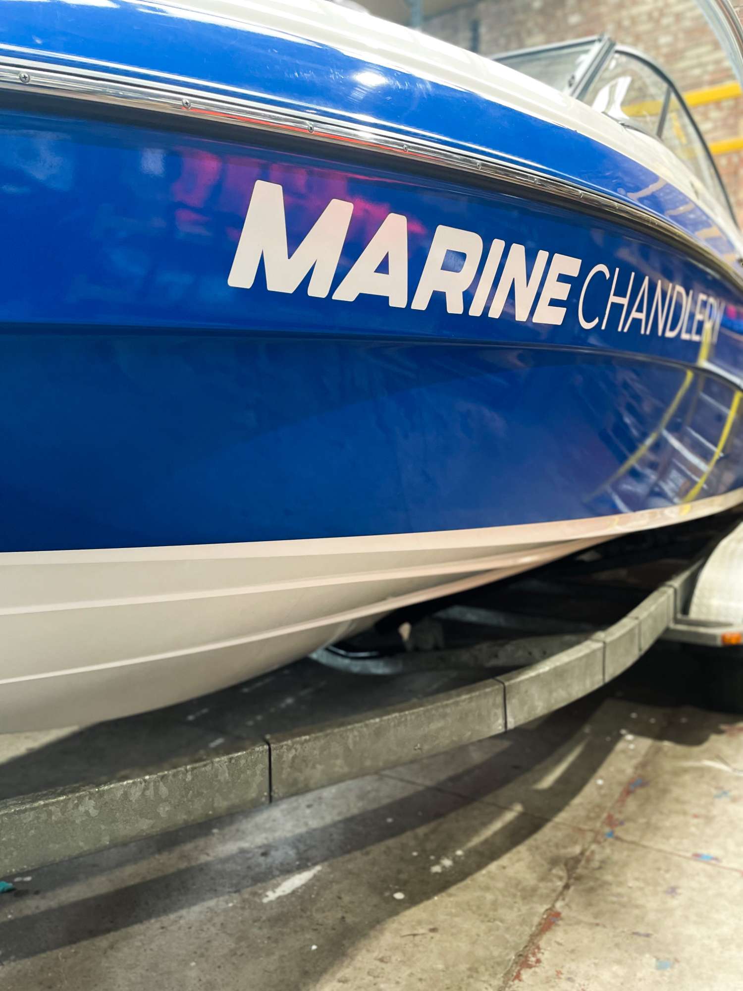 242 Limited S 2011 - High-Performance Jet Boat | Low Hours & Trailer Included