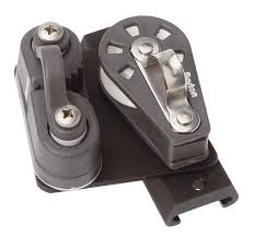 24Mm I Track End Fitting With Sheave And Cleat Ba26110